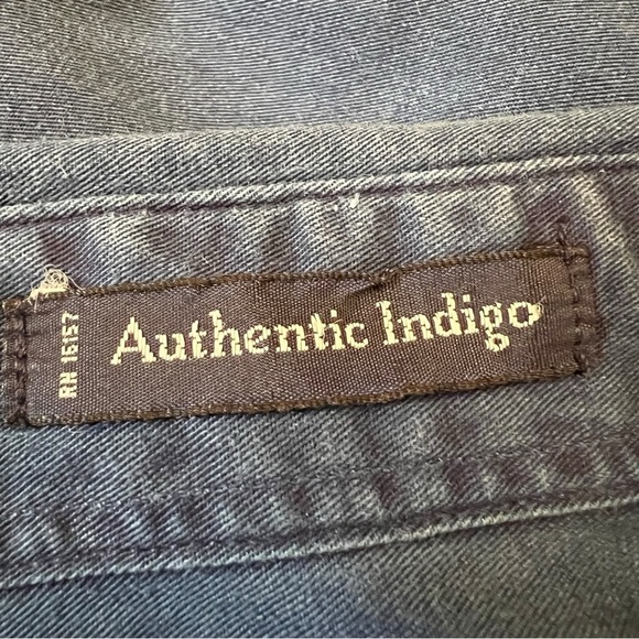 Salty Dog Gant button down men’s shirt in authentic indigo - Picture 7 of 15